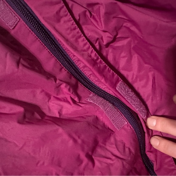 Cabela’s Pink Adjustable Rain Jacket LIKE NEW - Picture 4 of 8